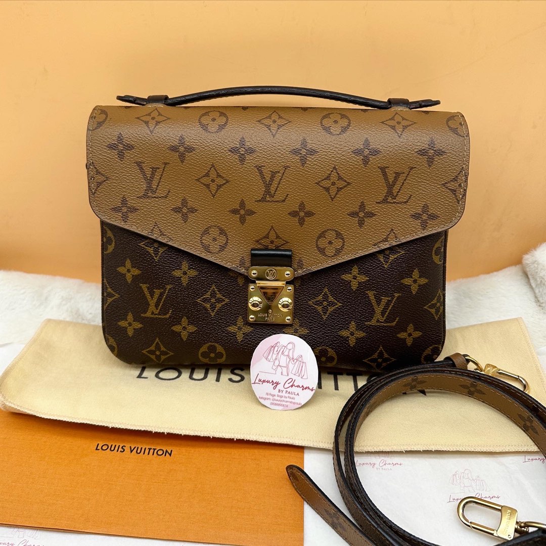 Louis Vuitton Metis Pochette ( denim design ) epi ( Authentic), Luxury,  Bags & Wallets on Carousell