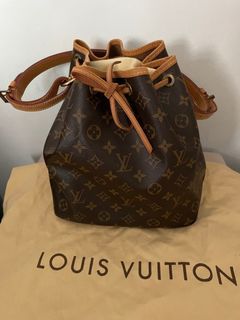 Lot - Louis Vuitton Monogram Noe Bucket Bag 1992