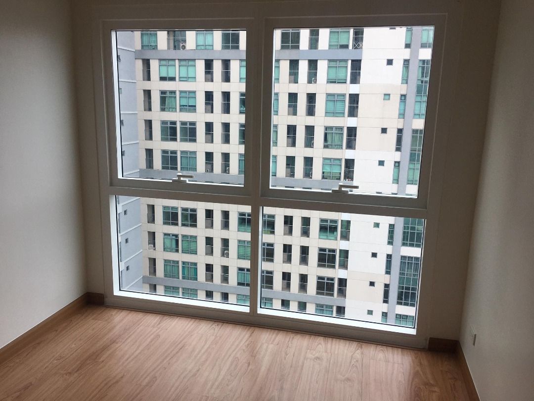Madison park west rent to own condominium in bgc Near st lukes uptown
