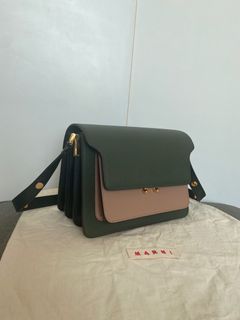 （分類：）位於 。 由 nihcc 提交（商品編號 1211941760，圖片 1）。簡介： 。