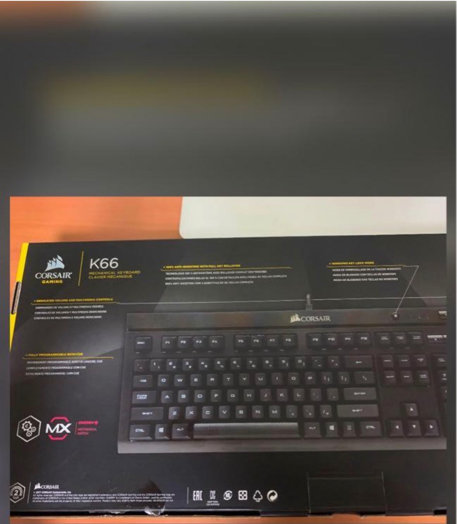 Clavier Gamer mécanique (Cherry MX Red) Corsair K63 avec Rétro