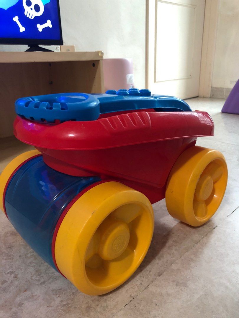 Mega bloks trolley online