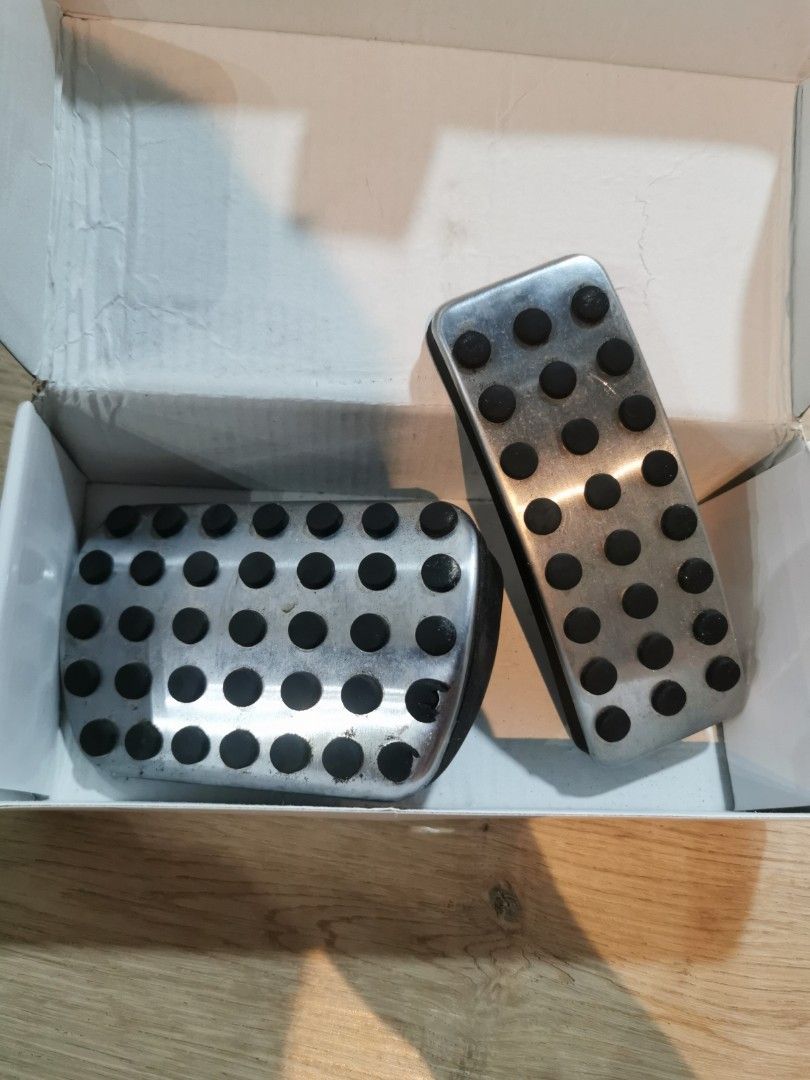 Mercedes amg pedal, Car Accessories, Accessories on Carousell