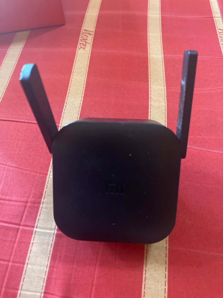 Mi Repeater, Computers & Tech, Parts & Accessories, Networking on Carousell