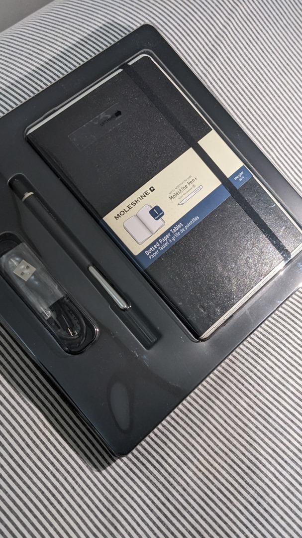 Moleskine Smart Writing System - Dotted Paper Tablet, Mobile Phones ...