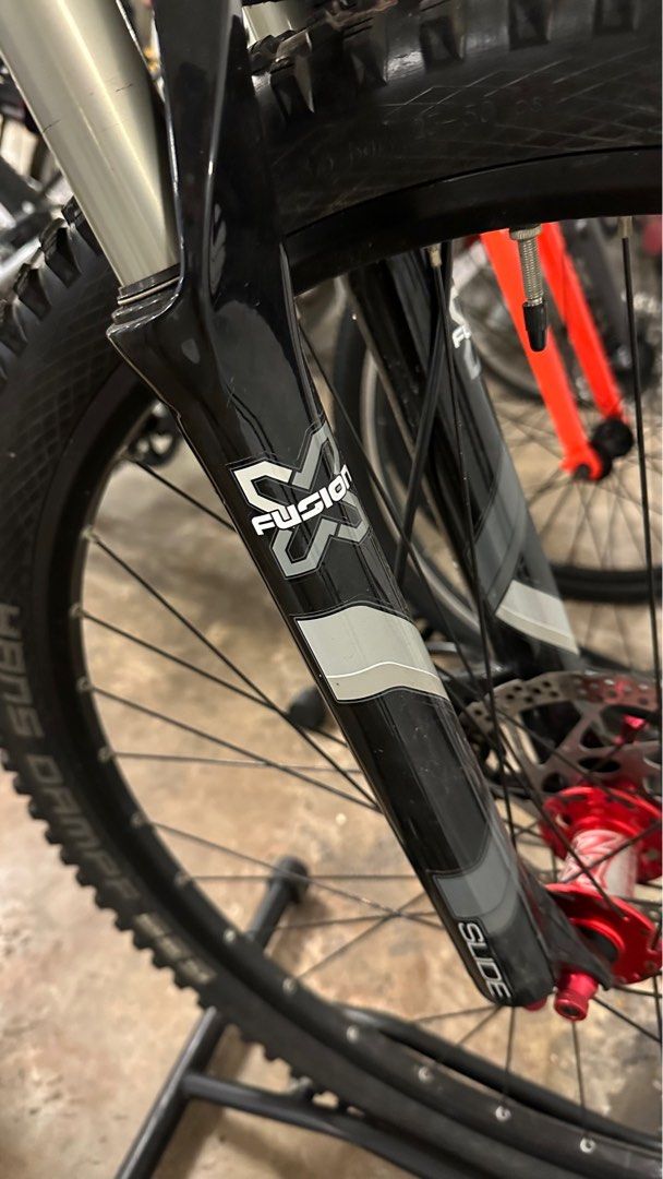 MTB Specialized Rockhopper 29", 1x10 speed Deore with Dropper Post