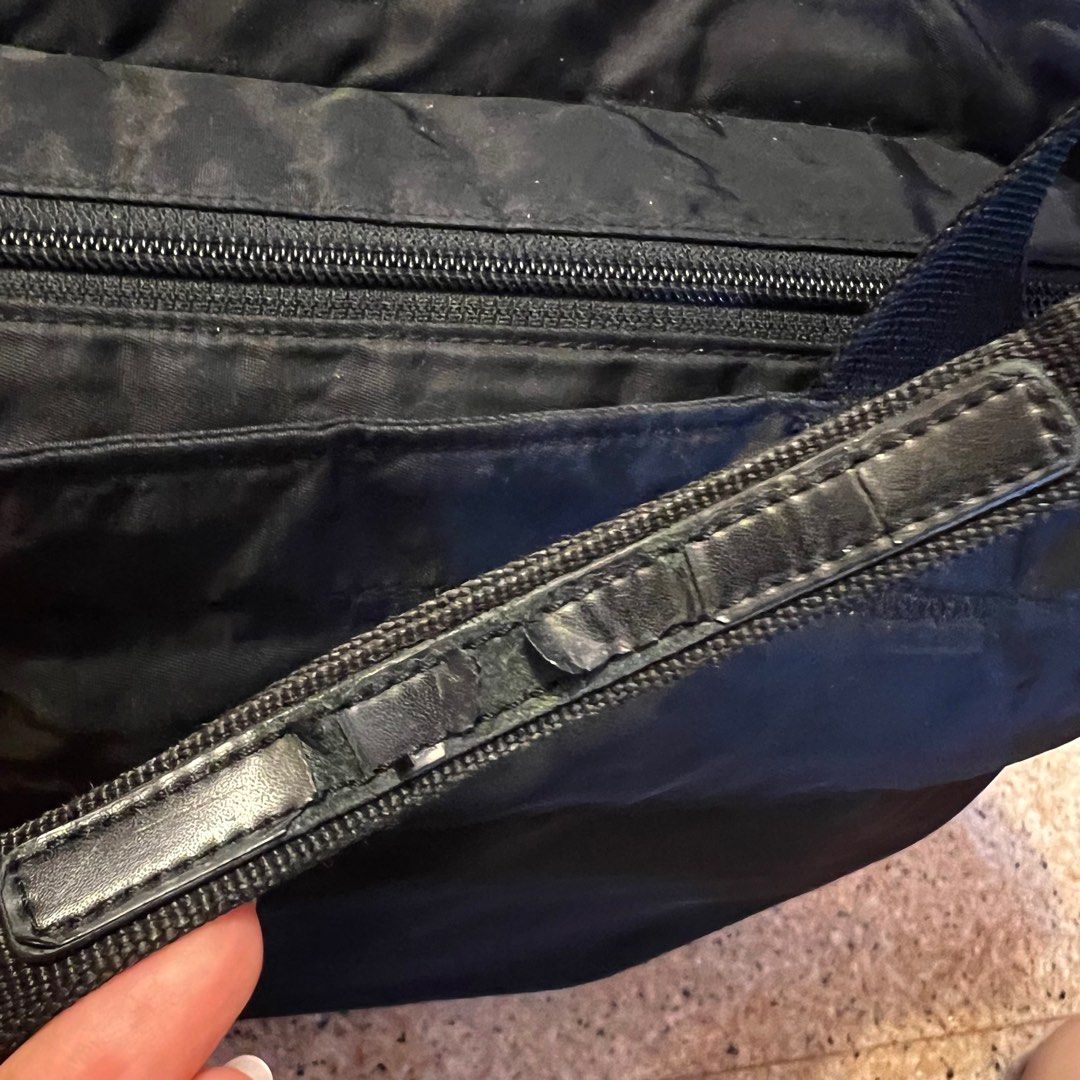 MUJI Black Travel Cabin Foldable Shoulder Bag, Women's Fashion, Bags