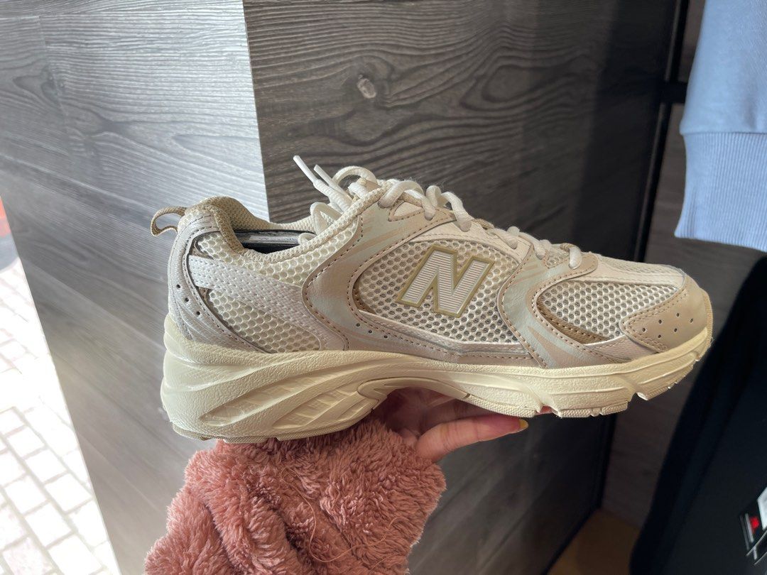 New balance shop 572 men beige