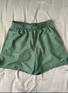 (Category: ) located in . Submitted by nnxsri (Listing ID 1211941477, Image 1). Description: .