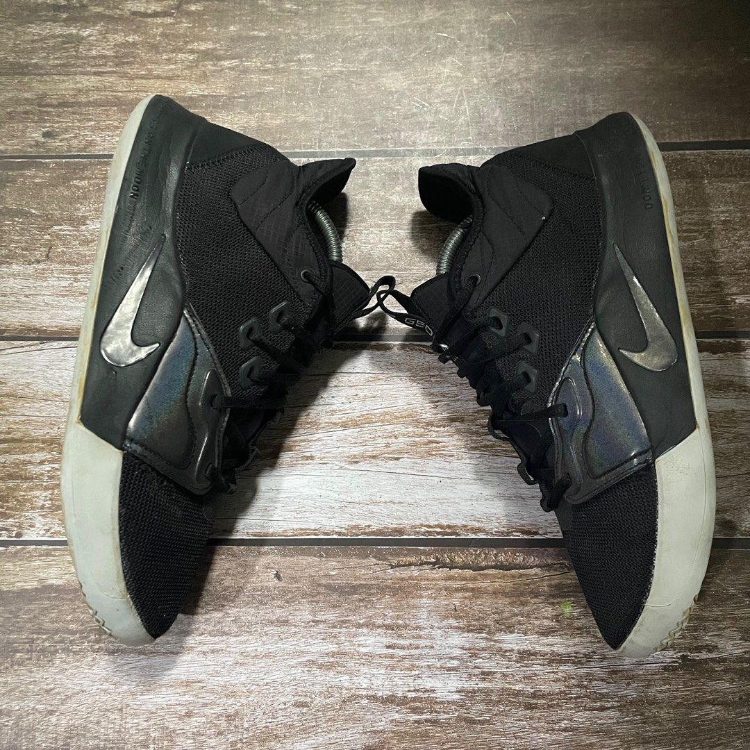 Nike pg hot sale 3 iridescent
