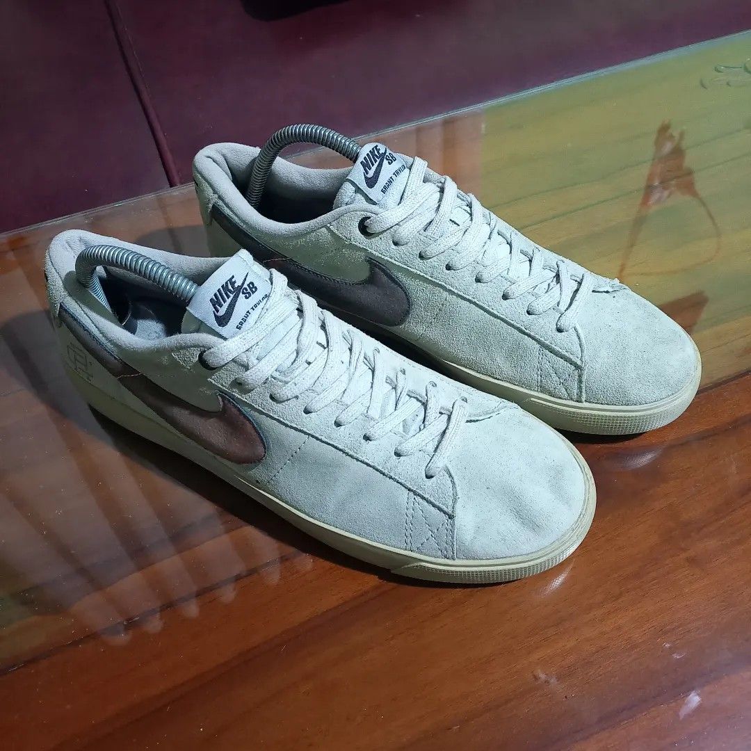 nike blazer sb x reigning champ