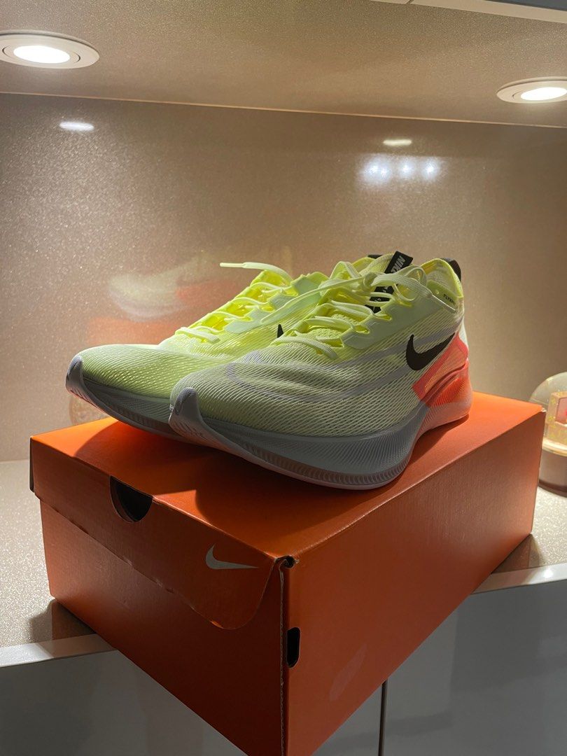 Nike zoomx clearance vaporfly next shopee