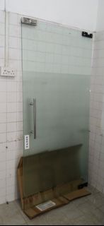 (Category: ) located in . Submitted by vinopari (Listing ID 1211903599, Image 1). Description: .