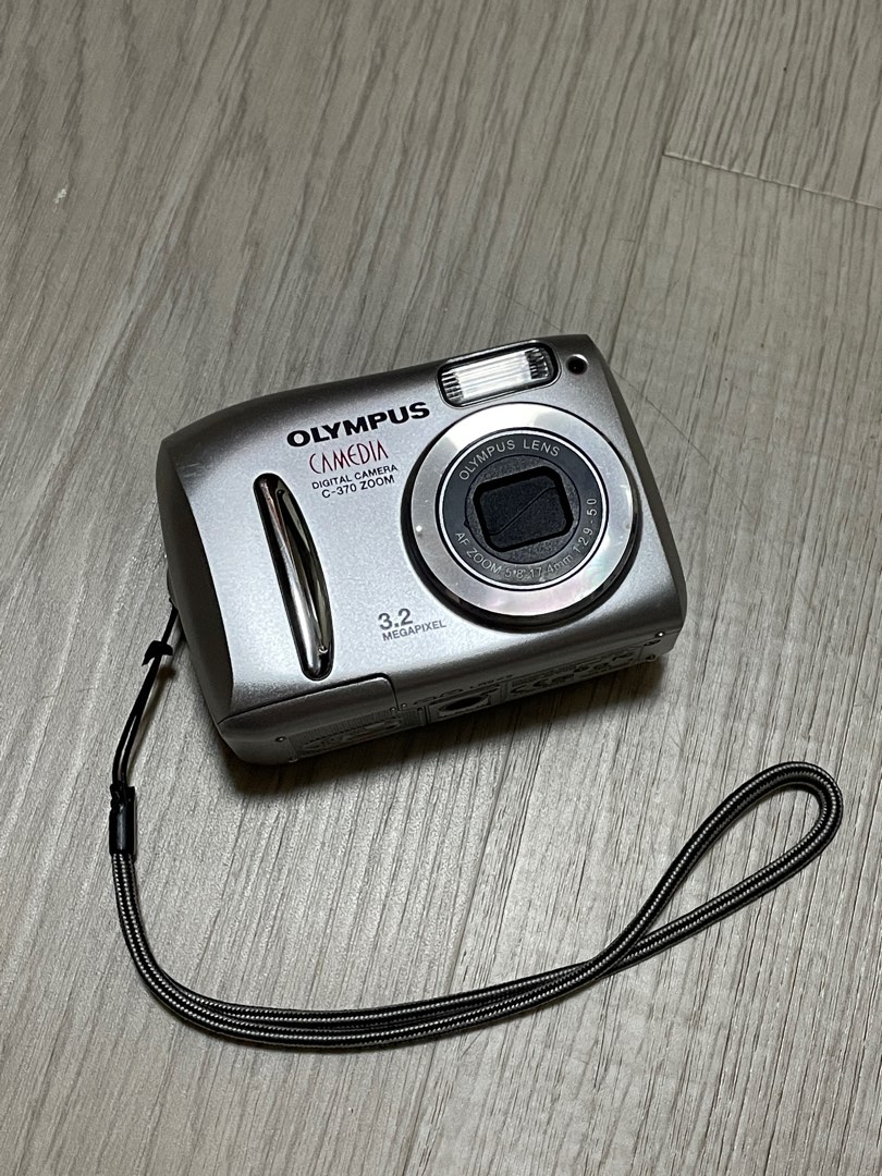 Olympus C370 zoom, Photography, Cameras on Carousell