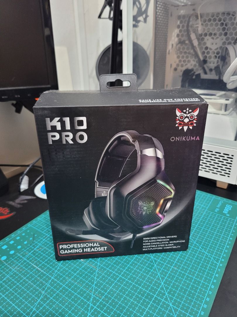 ONIKUMA K10 Pro Gaming Headset RGB LED Light Over-Ear Headphones, Audio