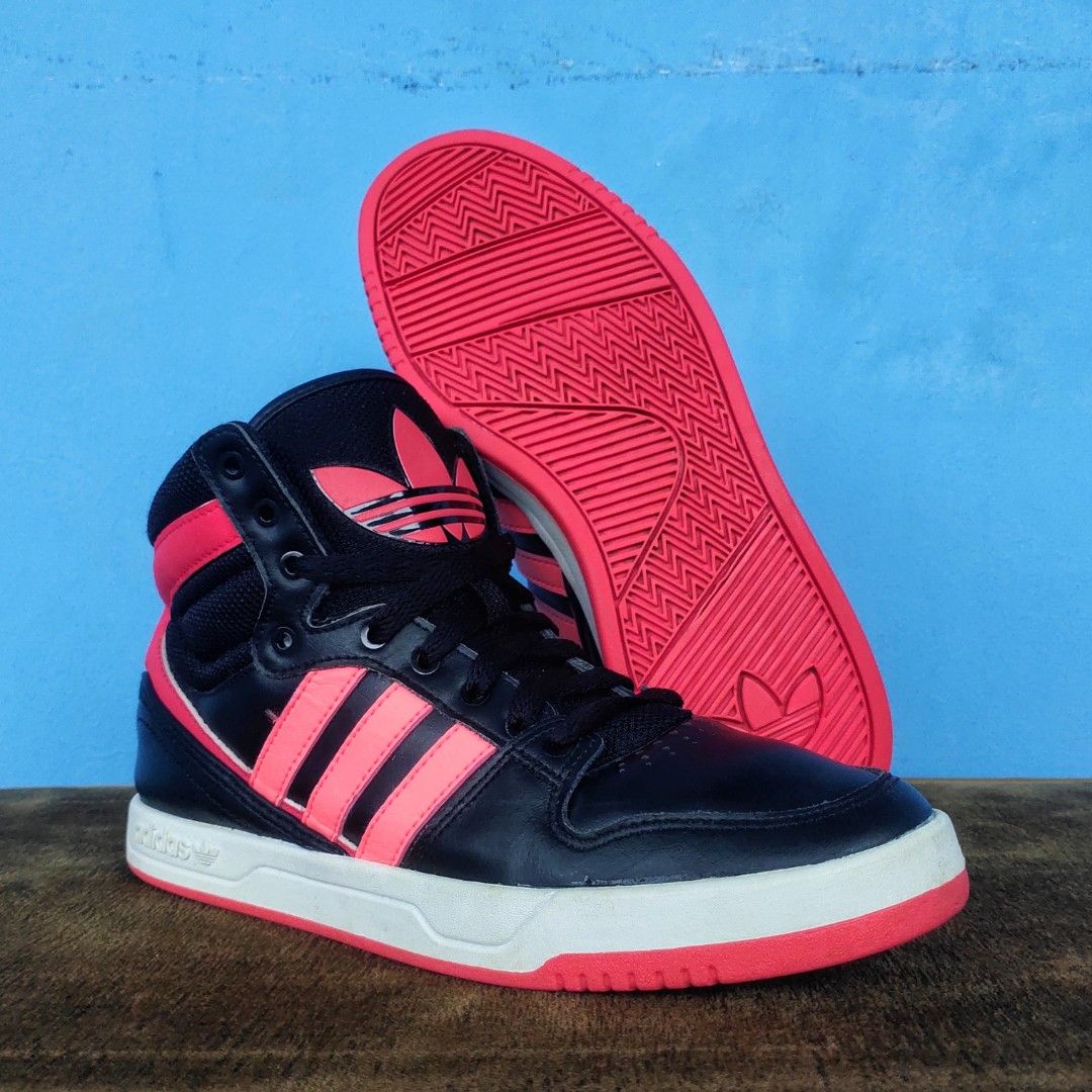 Adidas online court attitude
