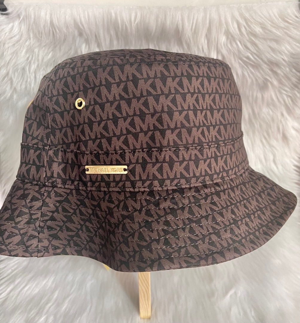 Original Michael Kors Women's Bucket Hat in Mono Brown, Women's Fashion,  Watches & Accessories, Hats & Beanies on Carousell