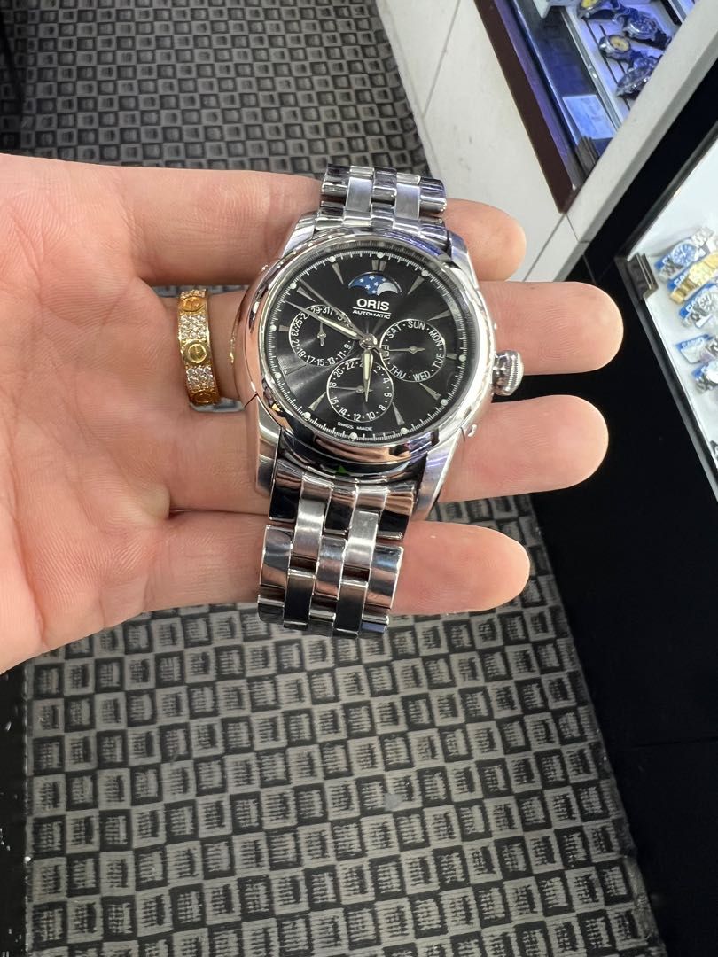 Oris store artelier complication
