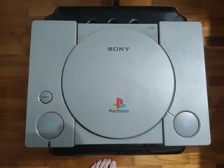 Sony - Modded Playstation 1 Console w/ Bootleg Games - Plays PAL