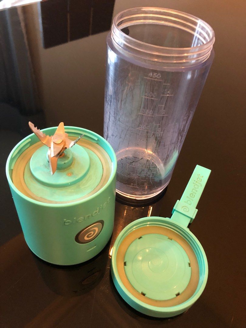 Portable blender blendjet 2, TV & Home Appliances, Kitchen Appliances
