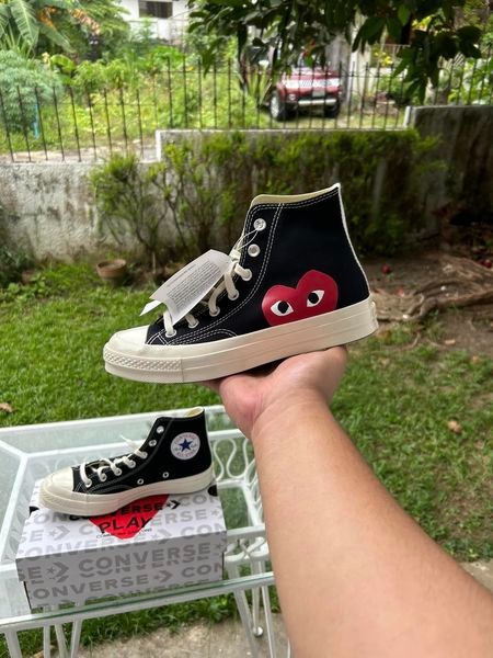 PRE ORDER ALERT CDG x Converse Peeking Heart Hi cut Black White