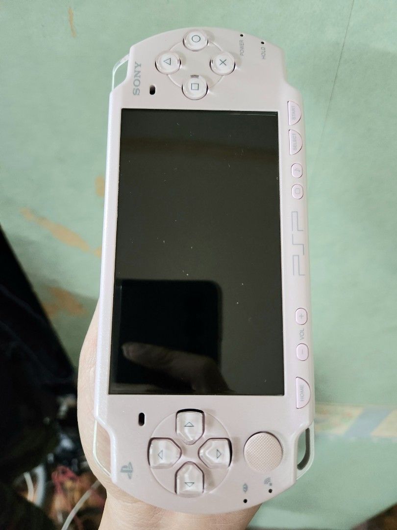 PSP Rose Pink (Brand New) Playstation Portable, Video Gaming, Video