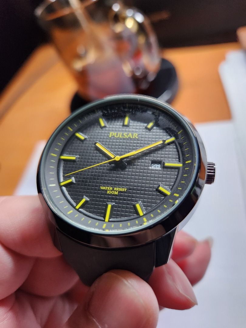 Pulsar men's black pu strap watch on sale