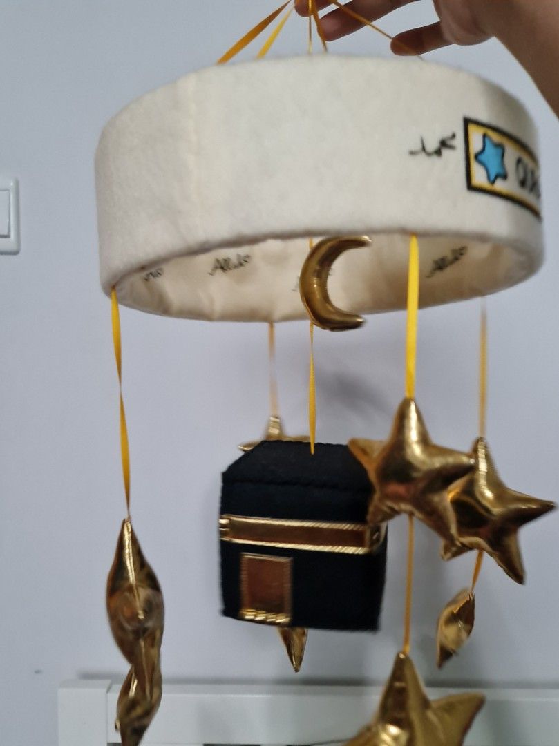 Quran cube islamic bqby cot mobile, Babies & Kids, Baby Nursery & Kids