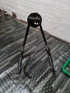 RJ Guitar Stand