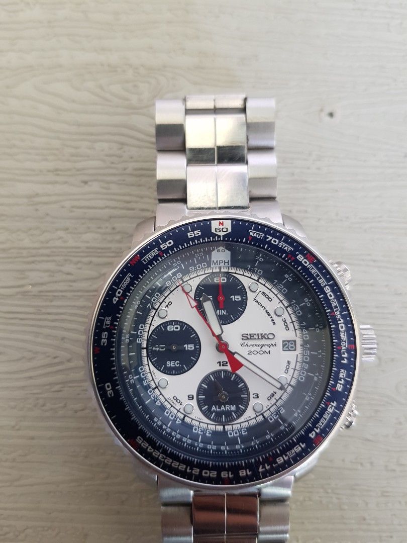 Seiko Flightmaster SNA413 Panda Chronograph Quarts White/Blue Rare dial,  Men's Fashion, Watches & Accessories, Watches on Carousell