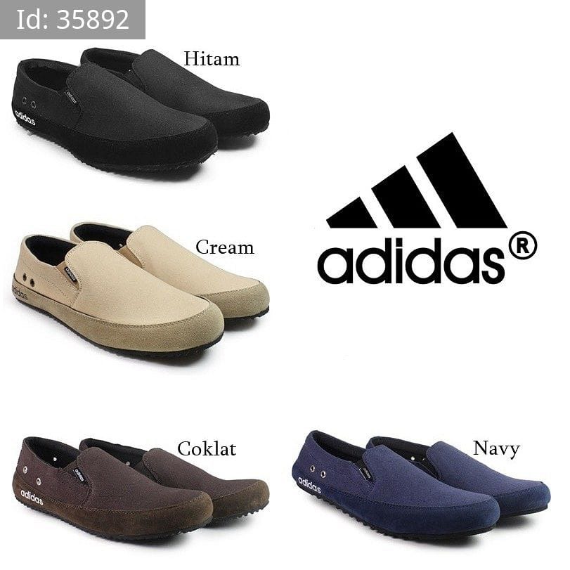 Sepatu slip top on adidas