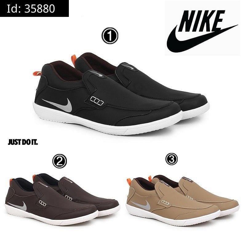 Sneaker slip on pria store