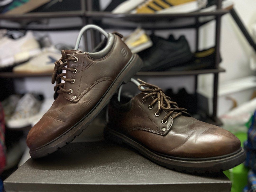 Leather sketcher store
