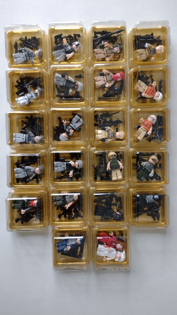 Sluban army lego top
