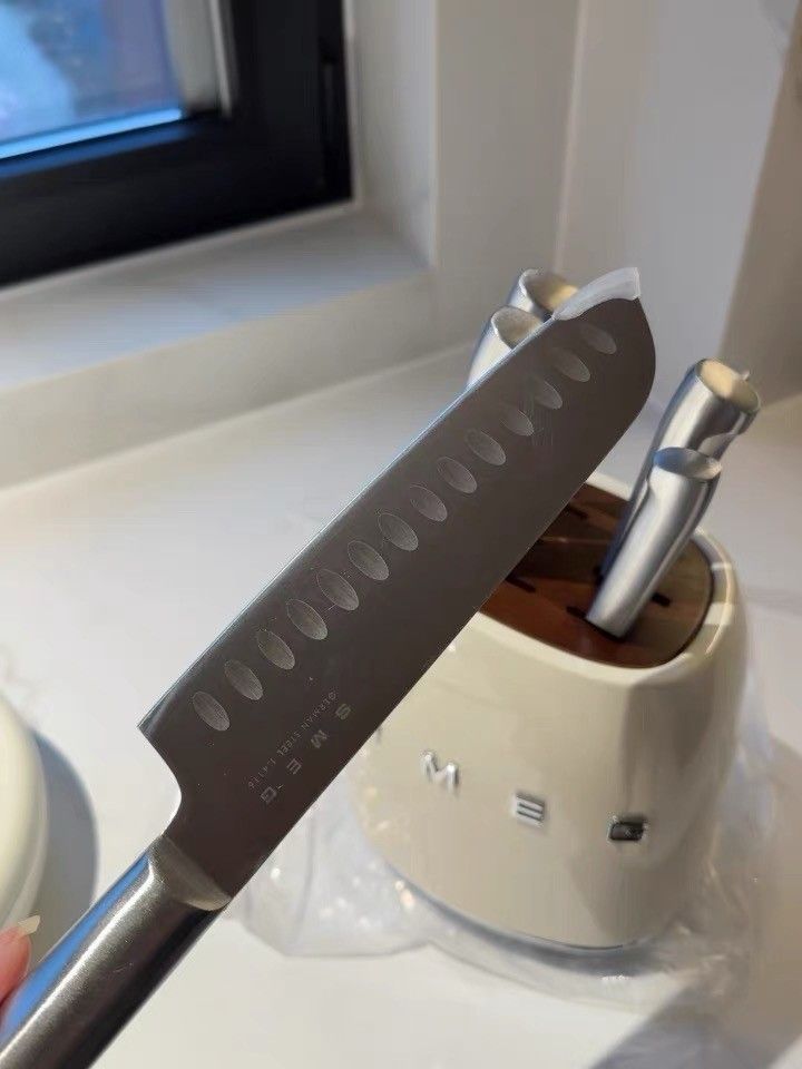 Smeg Knives Set, Furniture & Home Living, Kitchenware & Tableware