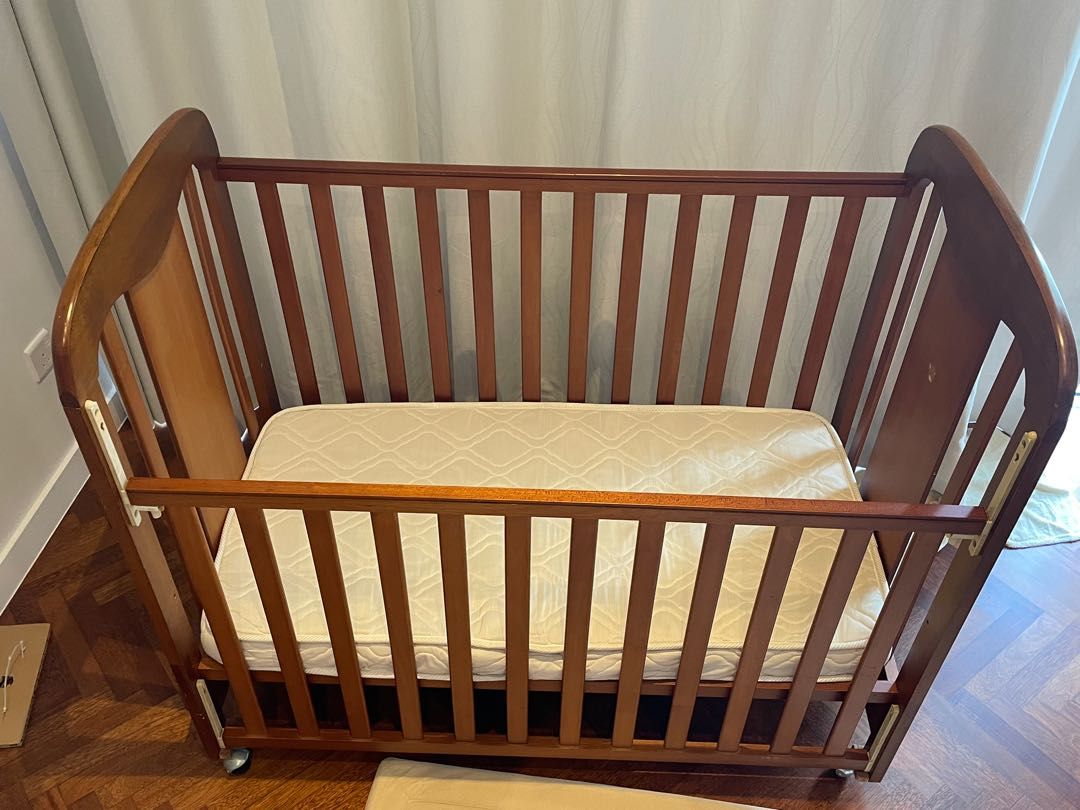 Solid wood traditional cot with coconut husk mattress included, Babies