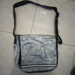 Tas GAP preloved cuci gudang