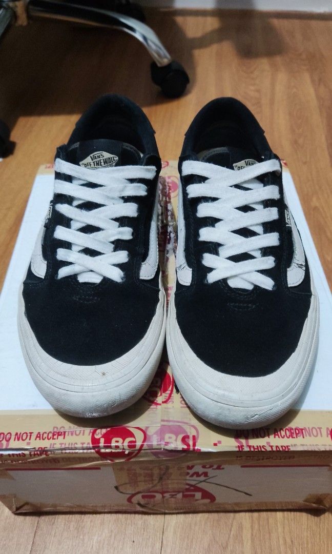 Harga vans old skool pro hot sale