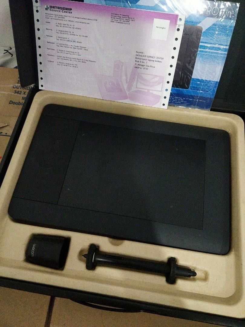 Wacom Intuos 5 Touch Small Pen Tablet, Elektronik, Bagian Komputer ...