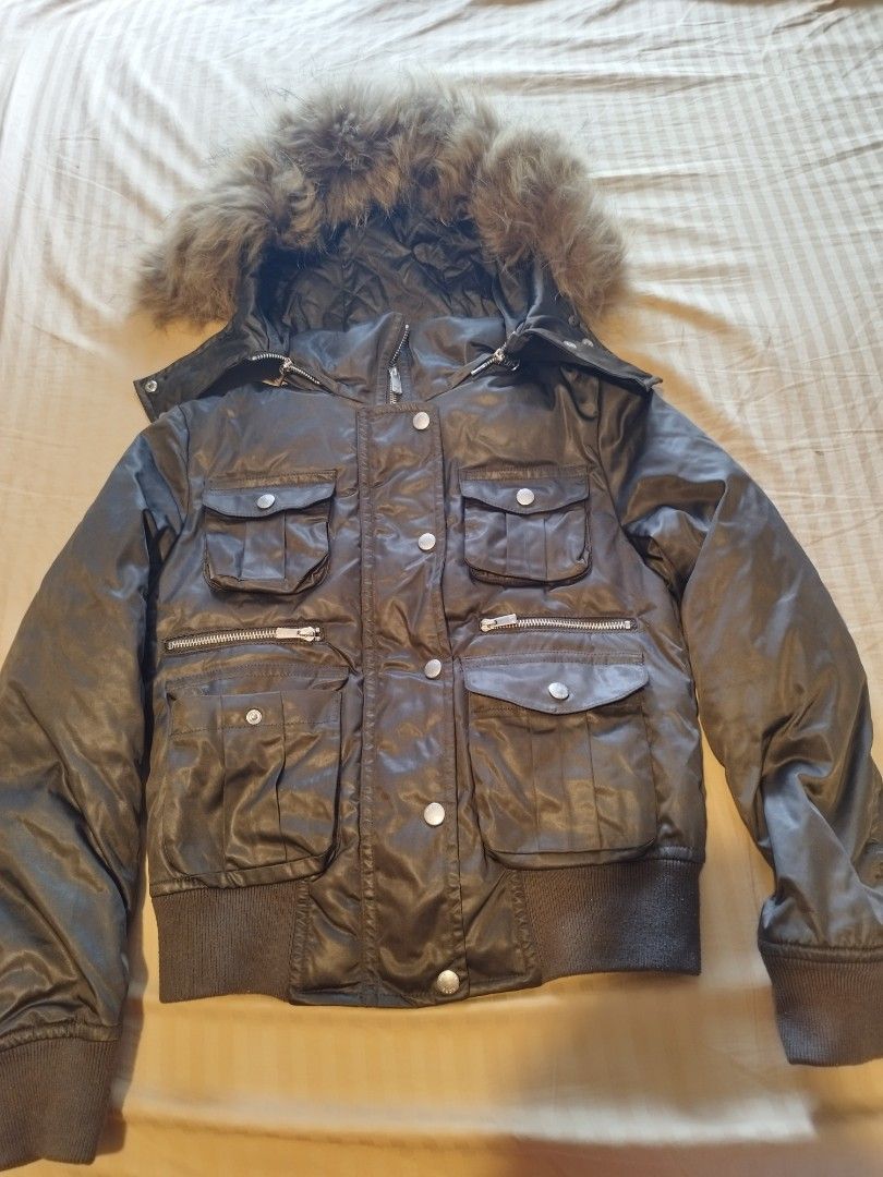 Michael Kors winter jacket, Women's Fashion, Coats, Jackets and Outerwear  on Carousell
