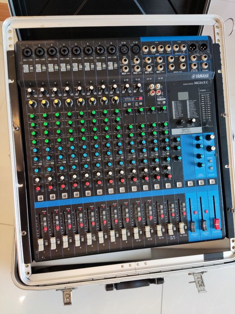 Yamaha MG16XU 16 Channel Mixer with Built-In FX, Audio, Other Audio ...