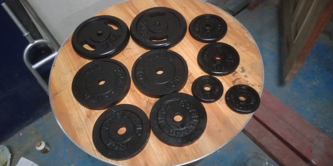 2ND HAND5 IN 1 BENCH WITH BARBELL, 102 LBS METAL PLATES, SHORT BAR AND