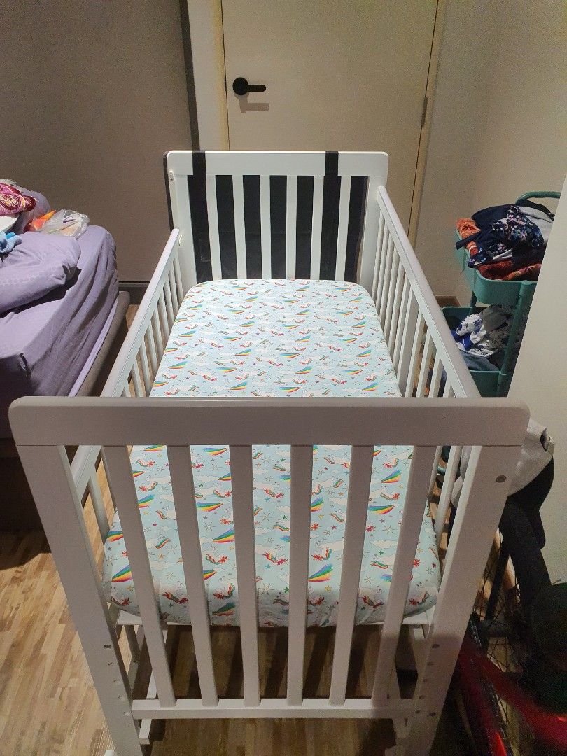 5in1 convertible baby cot, Babies & Kids, Baby Nursery & Kids Furniture