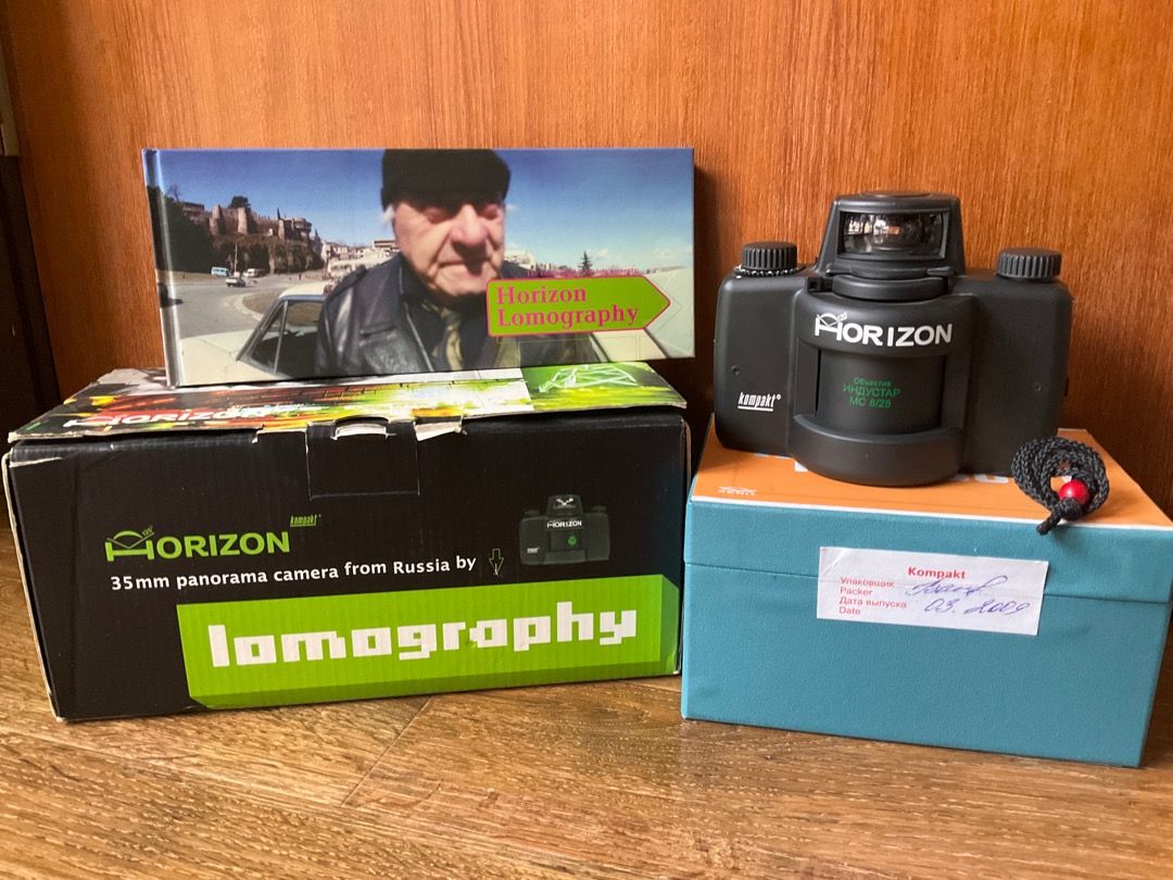 全新俄羅斯製菲林相機原價出售Lomo NEW Lomography Horizon Kompak