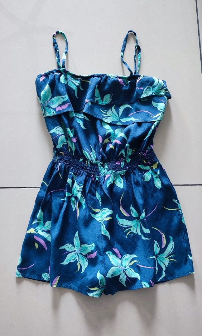 I love h81 dress shop