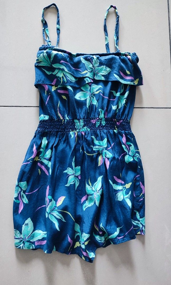 I Love H81 Flower Rompers in Navy size M forever21