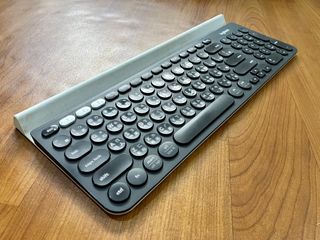 羅技 K780 多工藍芽鍵盤 (藍芽+Unifying)