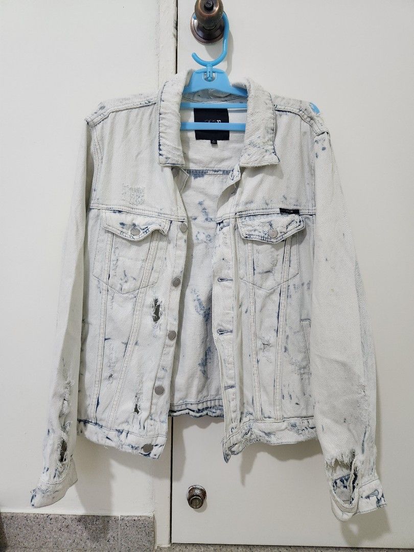 Acid Wash Ripped Light Blue Oversized Denim Jacket, Men'S Fashion, Coats,  Jackets And Outerwear On Carousell