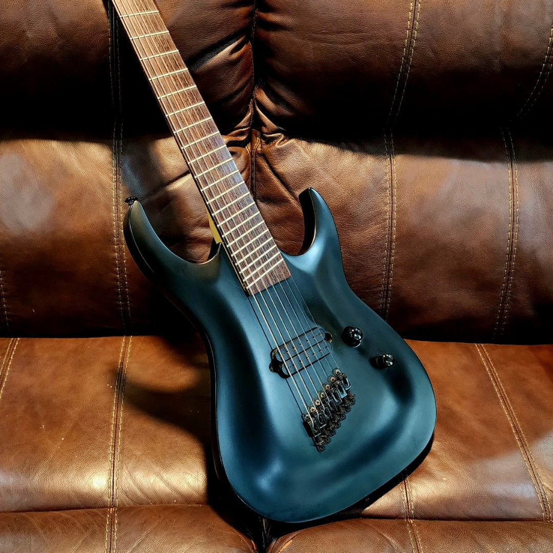 Agile Pendulum Gen 1 72527 7 String Electric Guitar Fanned Fret Multiscale Made in Korea WTS WTT