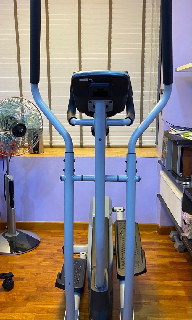 AIBI GYM Elliptical Cross Trainer Sports Equipment Exercise